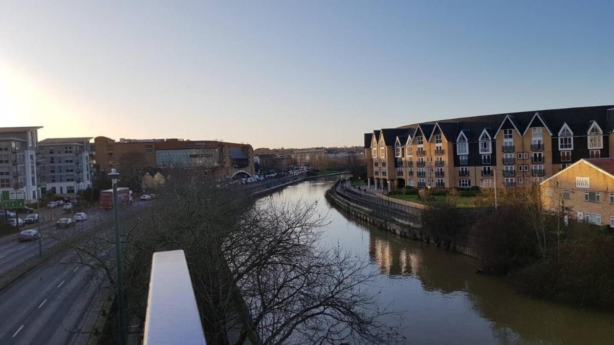 Maidstone Heights By Kasar Stays Exteriér fotografie