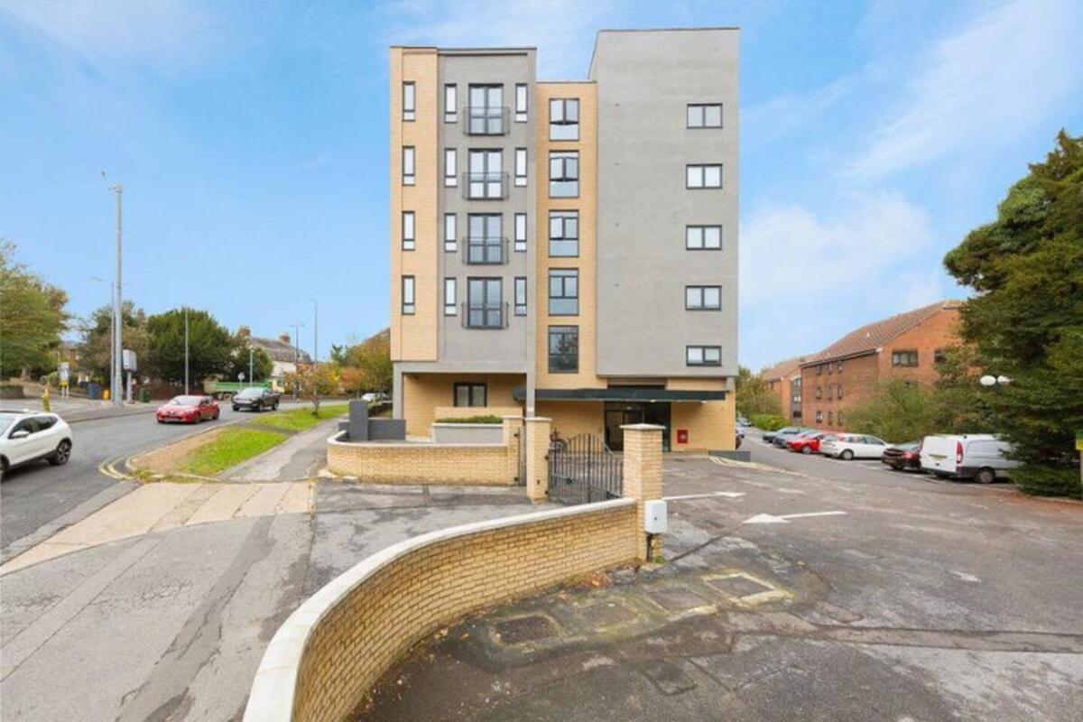 Maidstone Heights By Kasar Stays Exteriér fotografie